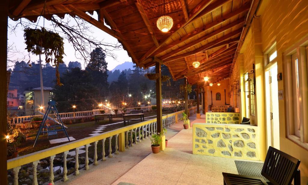 The Pavilion Nainital Buitenkant foto